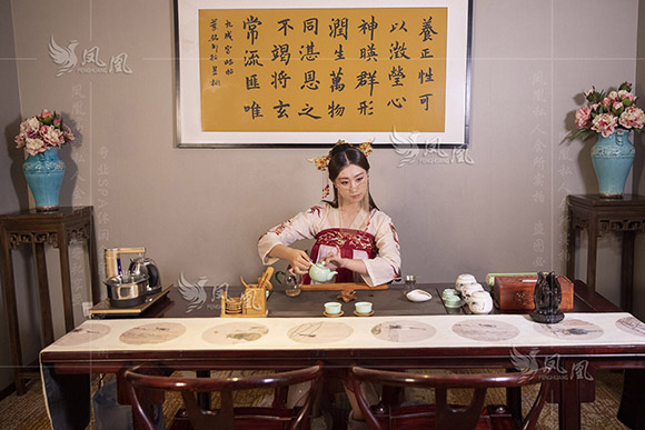 朋友带我去了广州一家男士休闲Spa养生会馆，给我意料之外的惊喜
