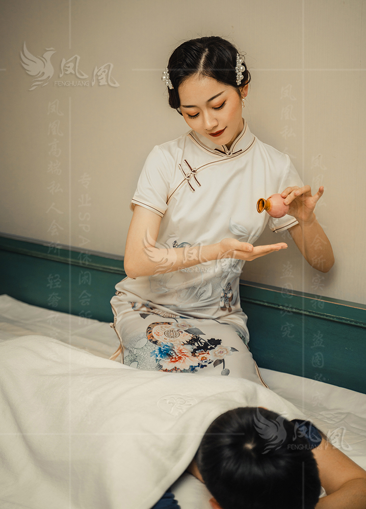 出差去了广州这家男士休闲养生会馆,体验完爽翻了,忍不住分享 出差去了广州这家男士休闲养生会馆,体验完爽翻了,忍不住分享